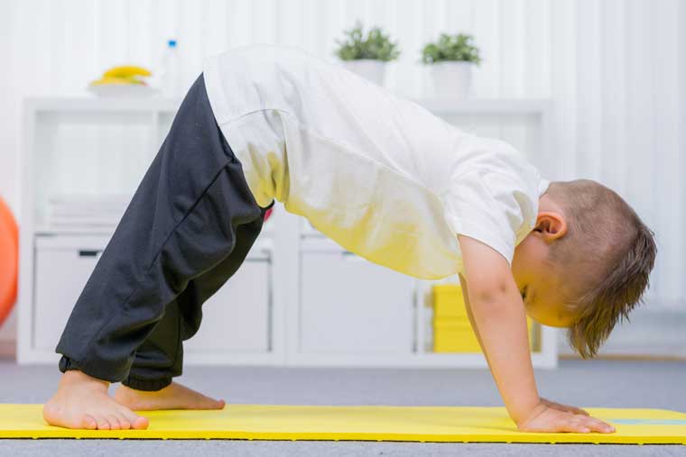 Ergotherapie München Rückenübungen für Kinder